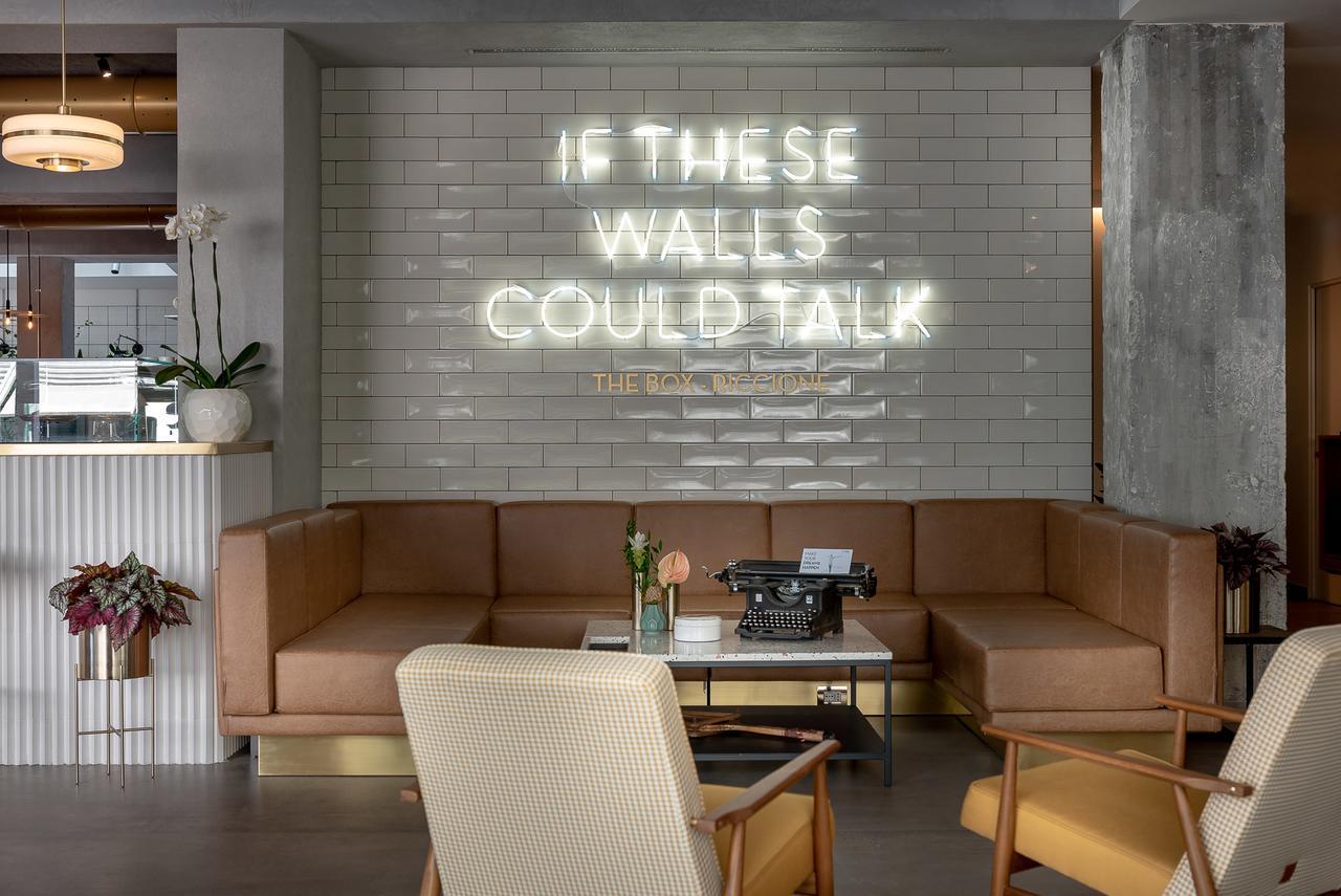 The Box Riccione - Adults Only Hotel Екстериор снимка