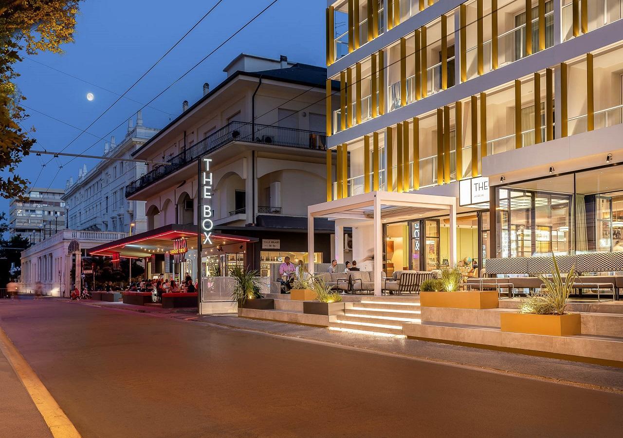 The Box Riccione - Adults Only Hotel Екстериор снимка